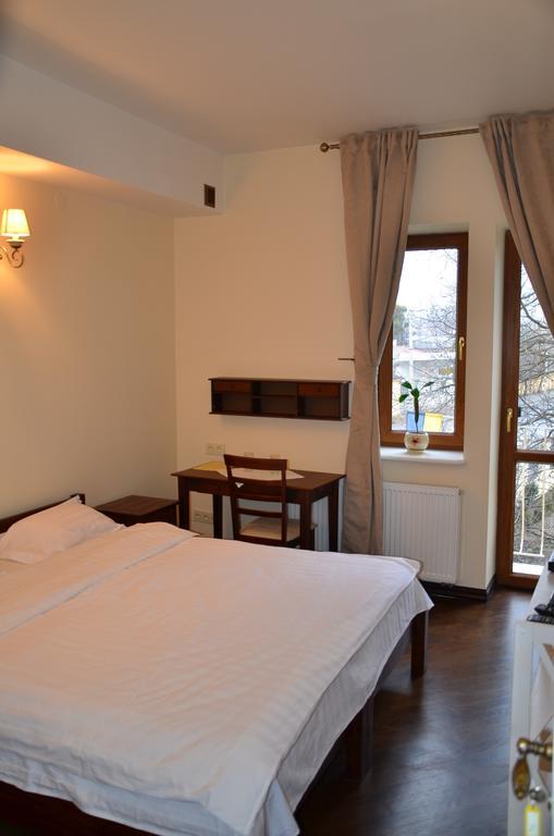 Hotel Mp Lviv Phòng bức ảnh