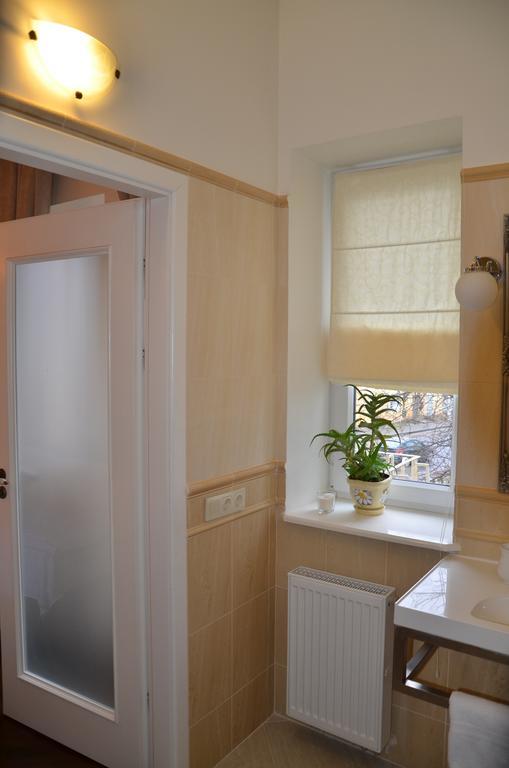 Hotel Mp Lviv Phòng bức ảnh