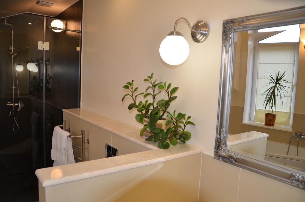Hotel Mp Lviv Phòng bức ảnh